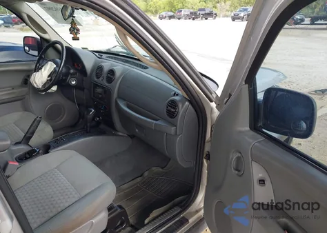 2006 Jeep Liberty Sport из США, поврежденный, VIN 1J4GL48KX6W148630